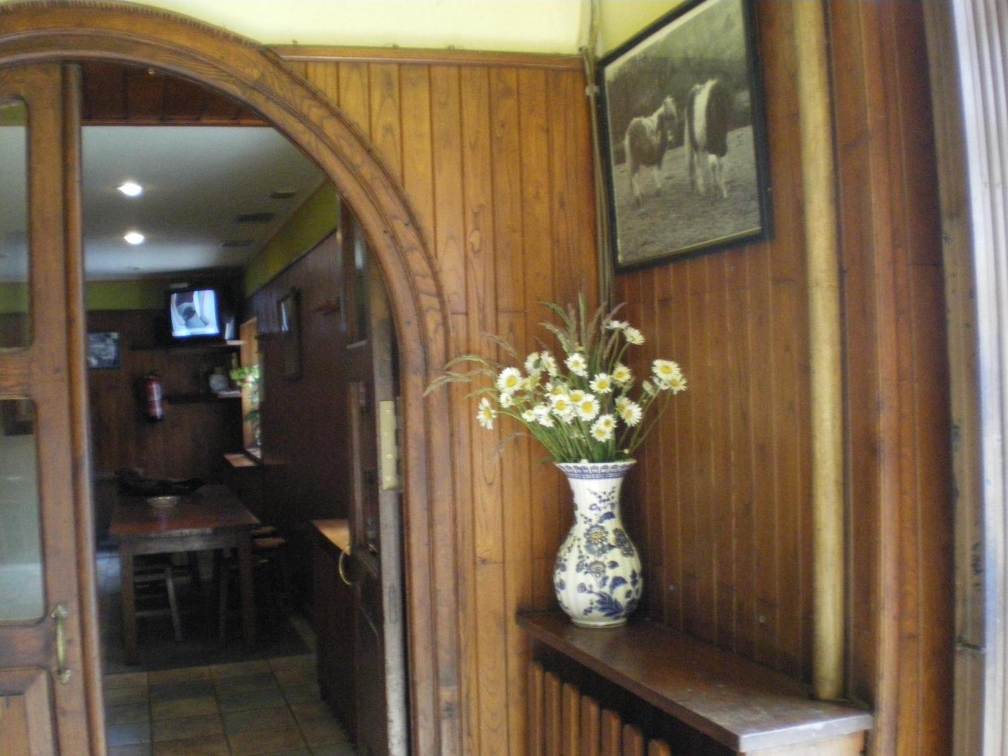 Hostal Venta San Blas Almándoz Kültér fotó
