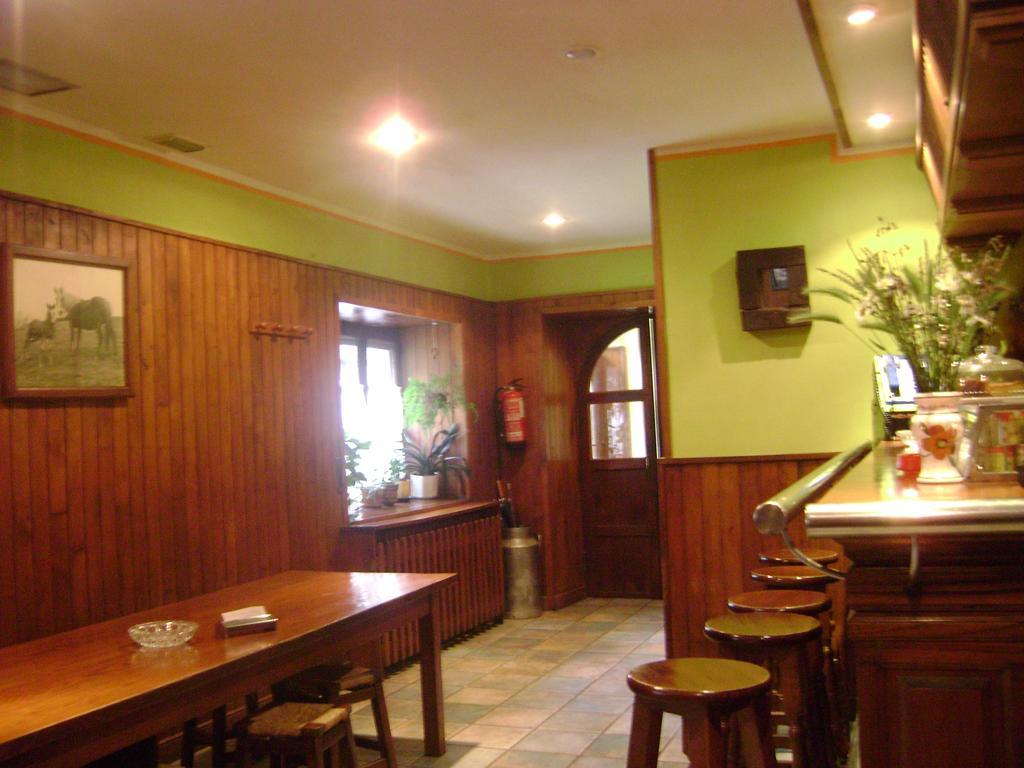 Hostal Venta San Blas Almándoz Kültér fotó